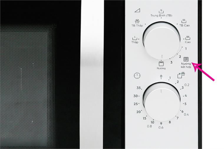 Lò vi sóng Electrolux EMG23K38GB 23 lít Lò vi sóng Electrolux EMG23K38GB 23 lít