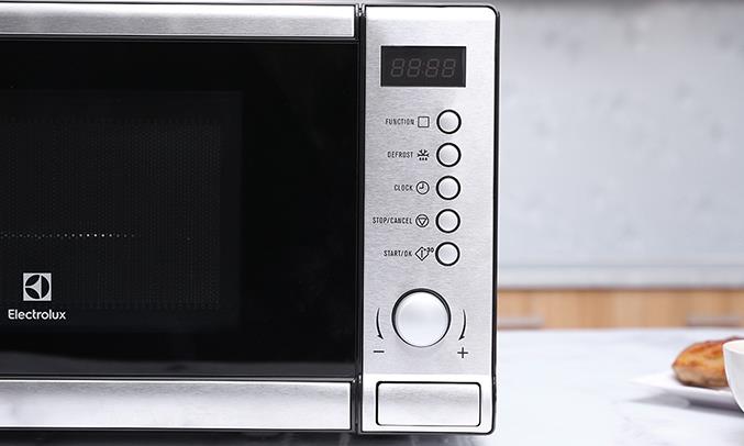 Lò vi sóng Electrolux EMS2027GX 20 lít Lò vi sóng Electrolux EMS2027GX 20 lít